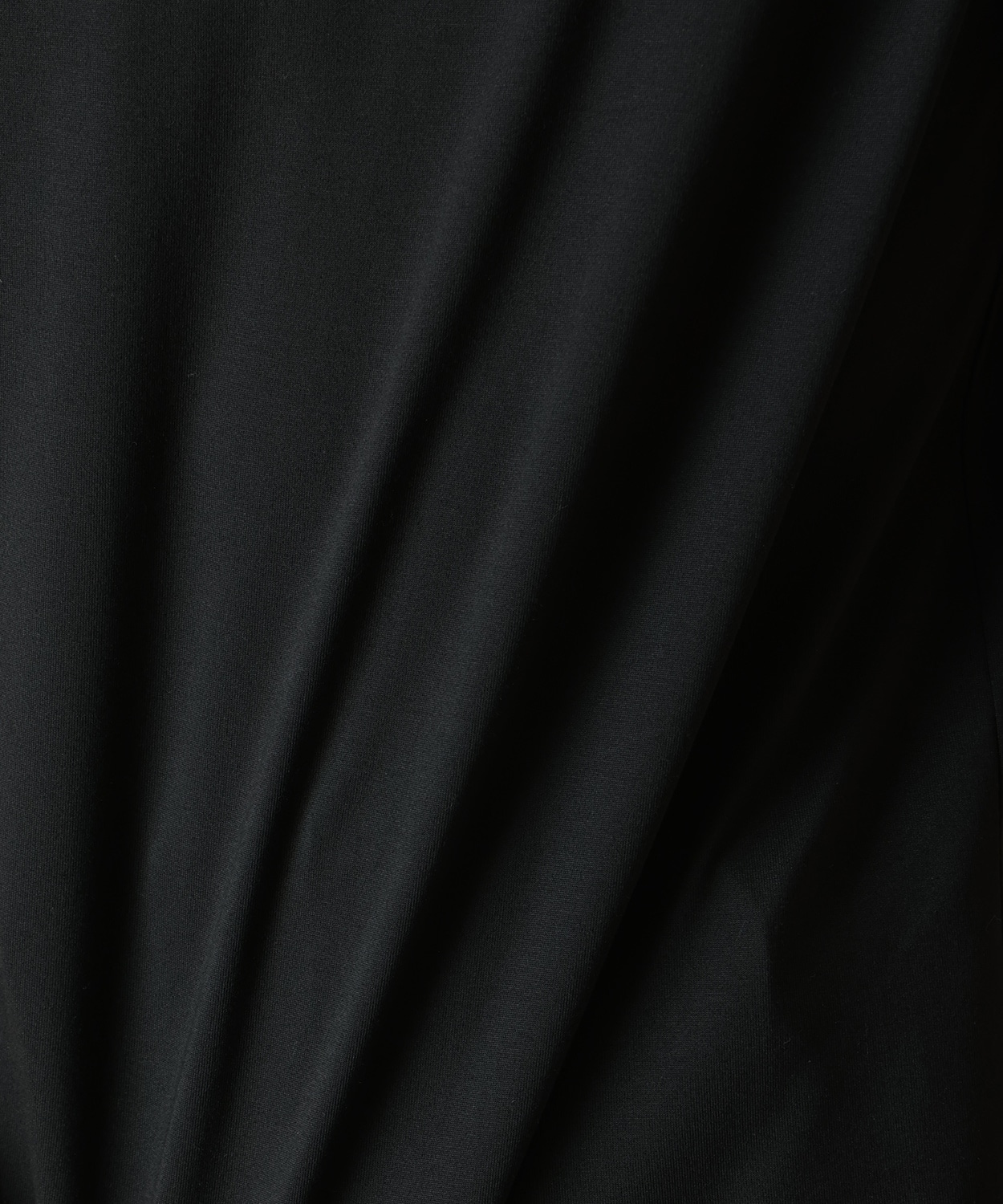 011Black Back Print