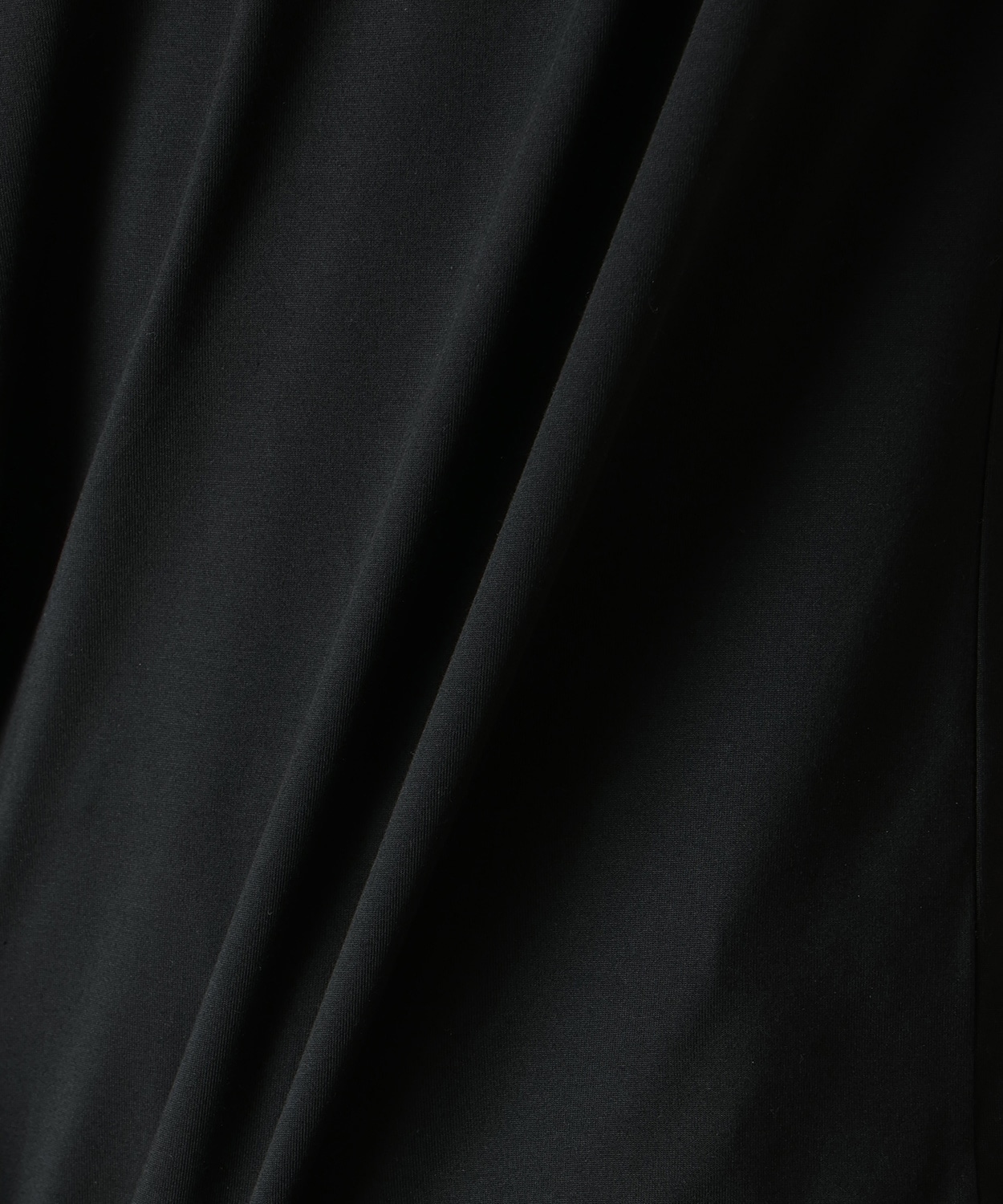 011Black Back Print