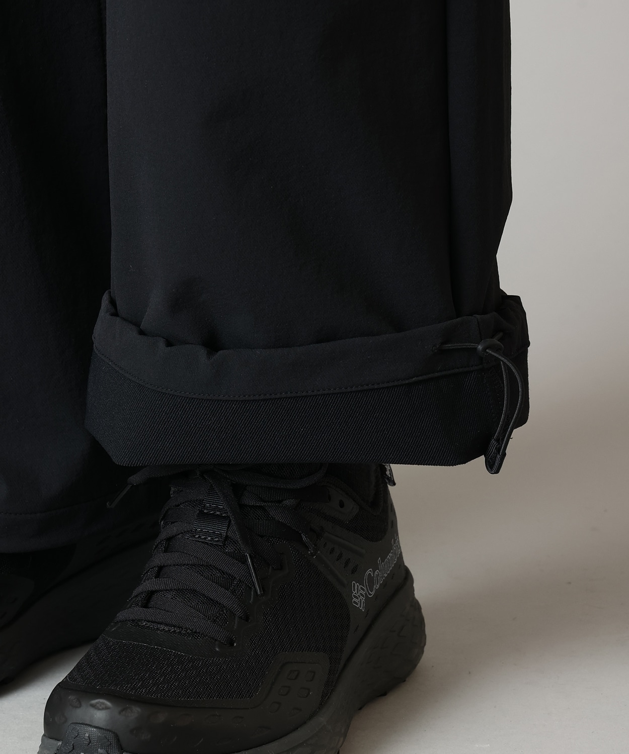 010Black