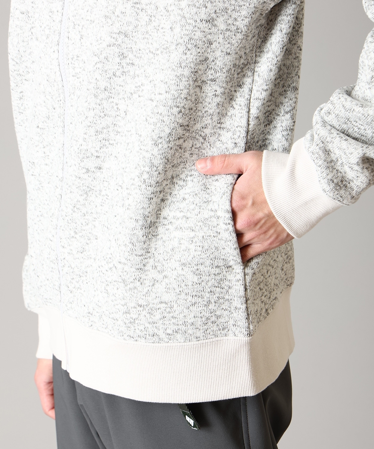 020Cool Grey Heather