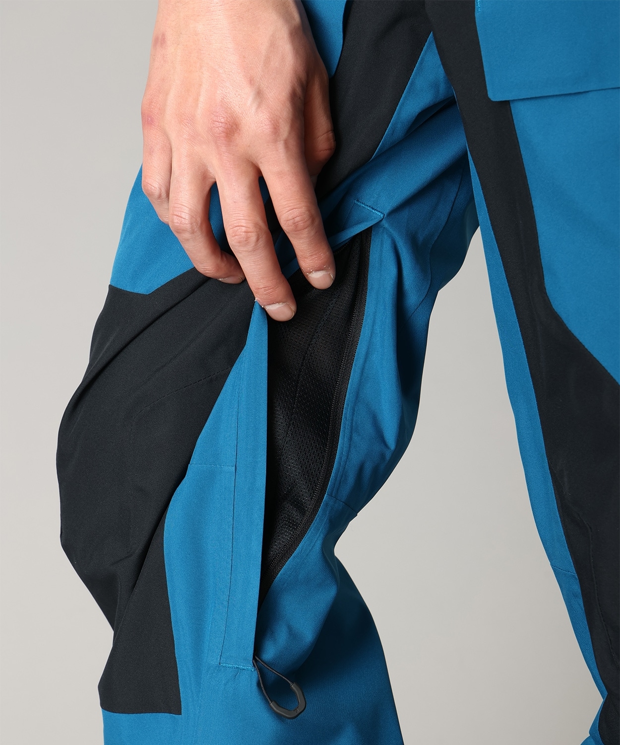 442Phoenix Blue Black