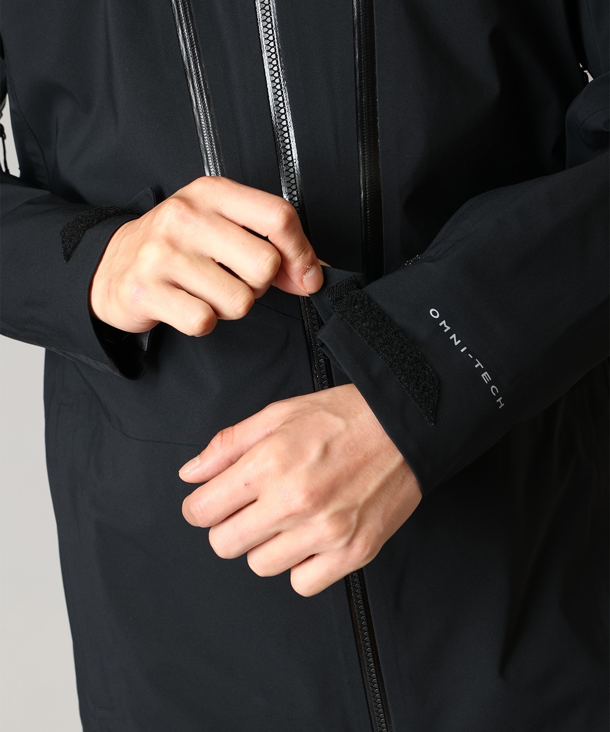 011Black
