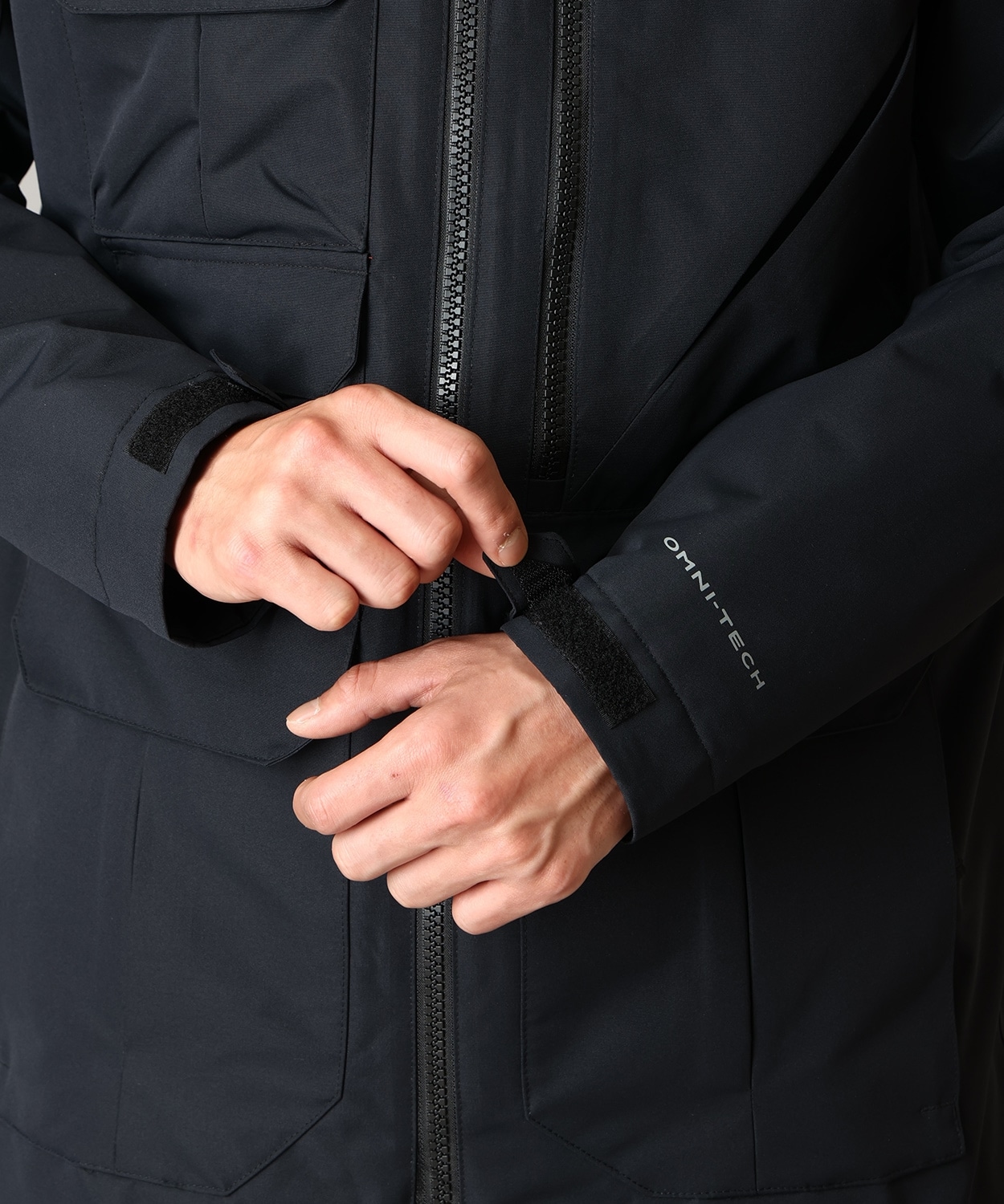 010Black