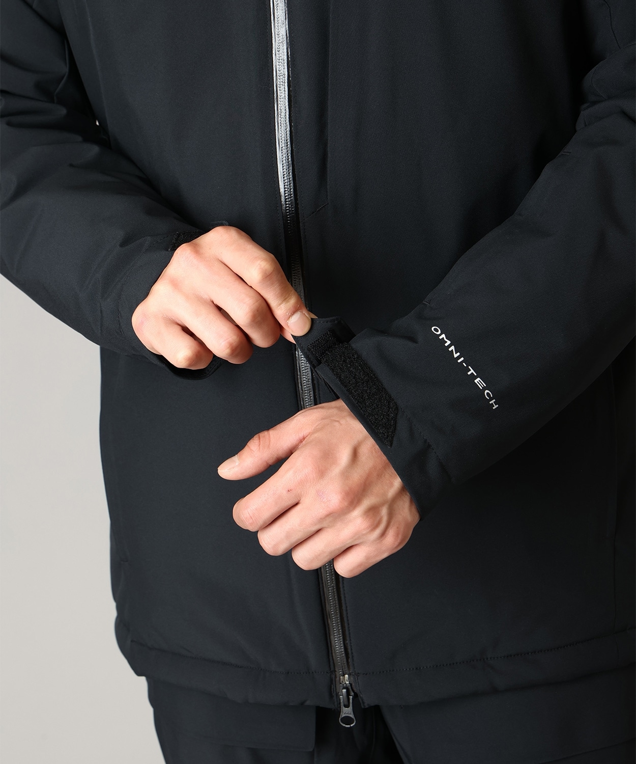 010Black