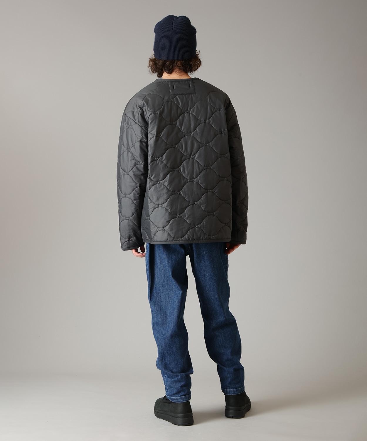 010Black