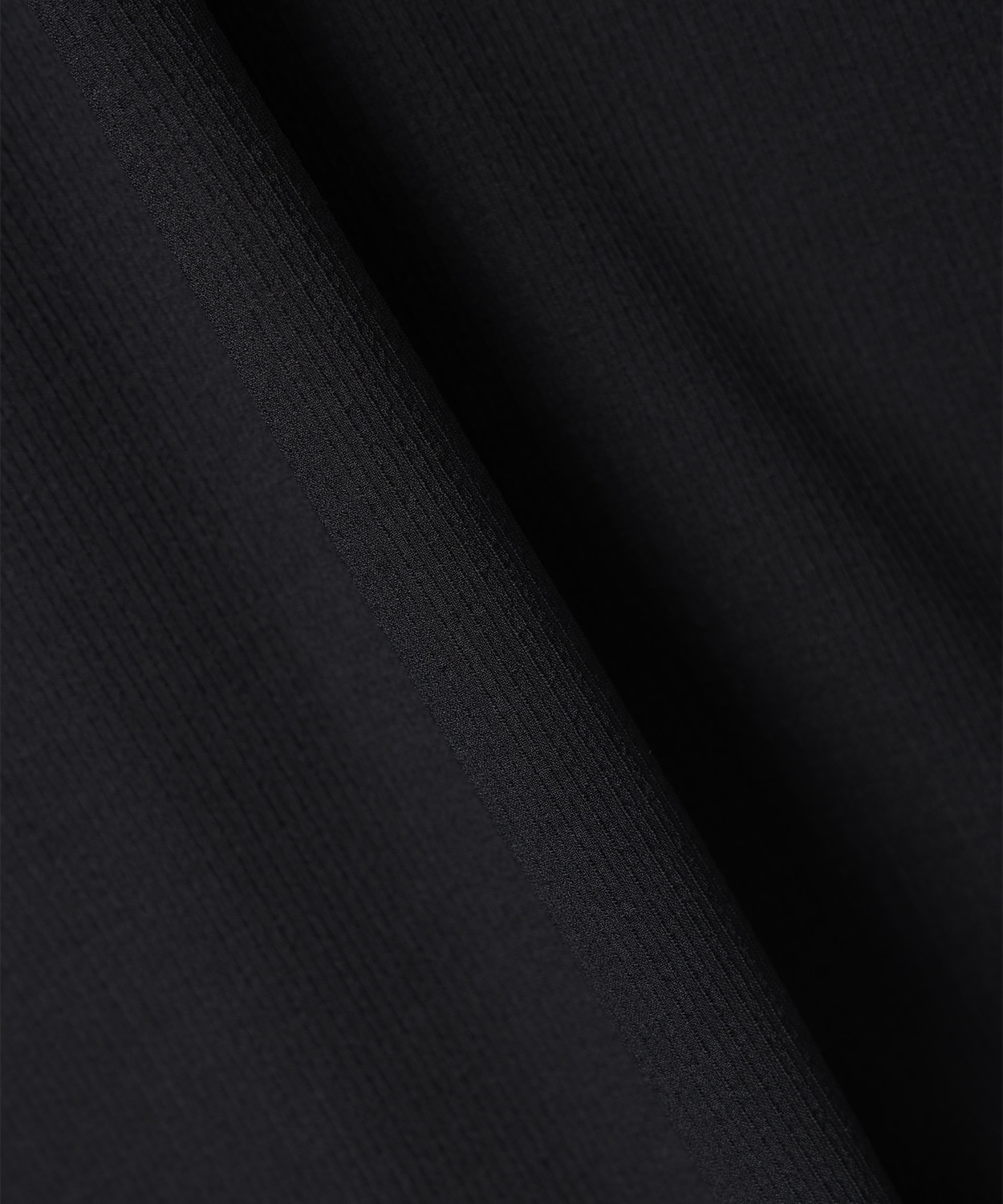010Black
