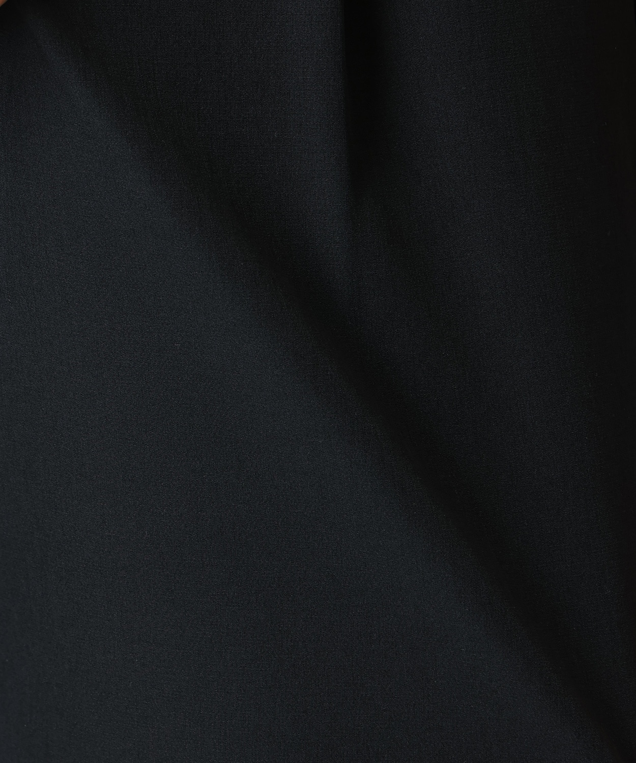 010Black