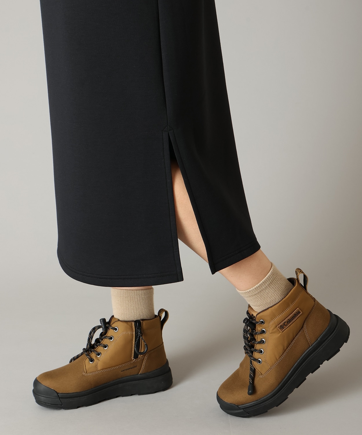 010Black