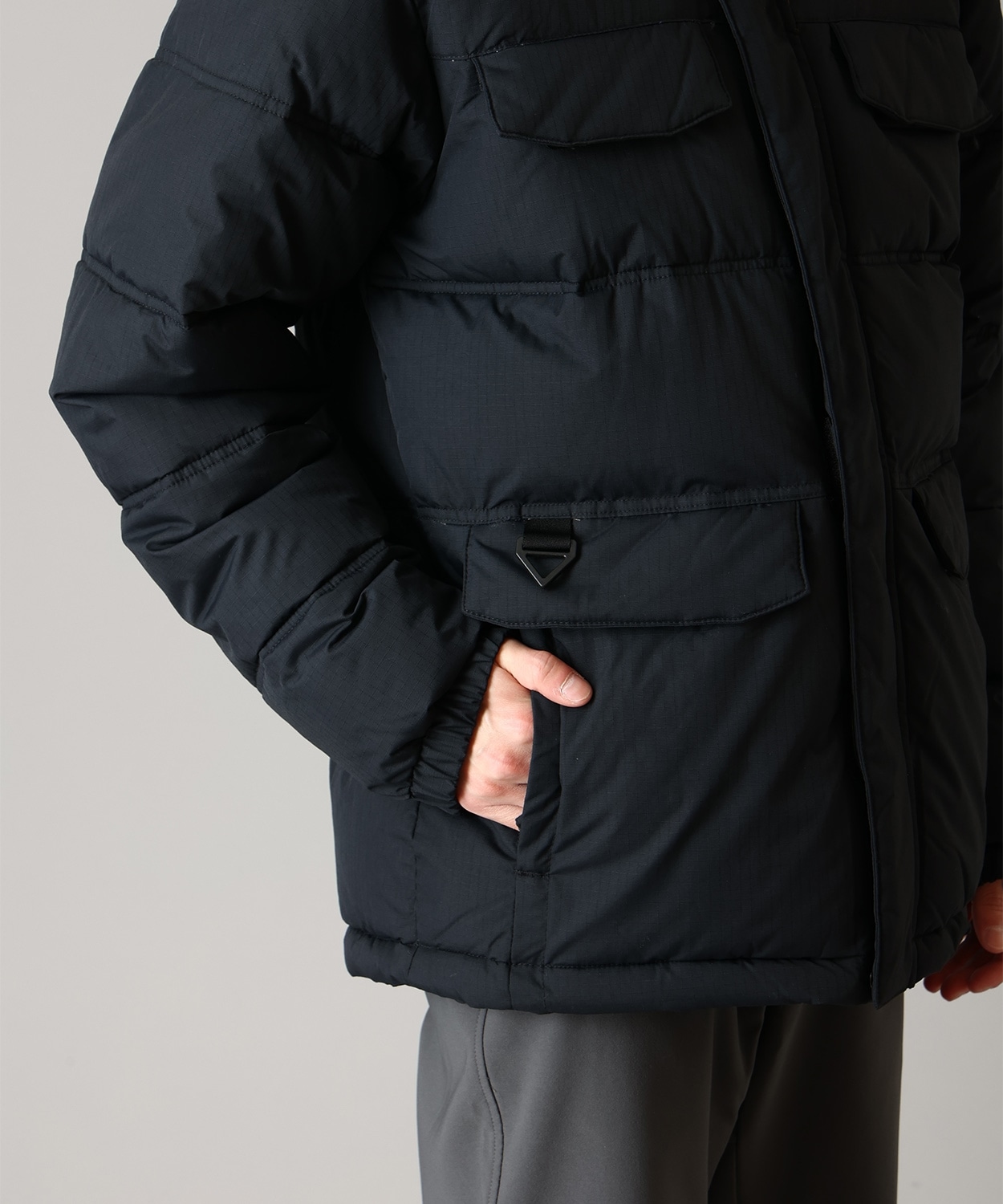 010Black