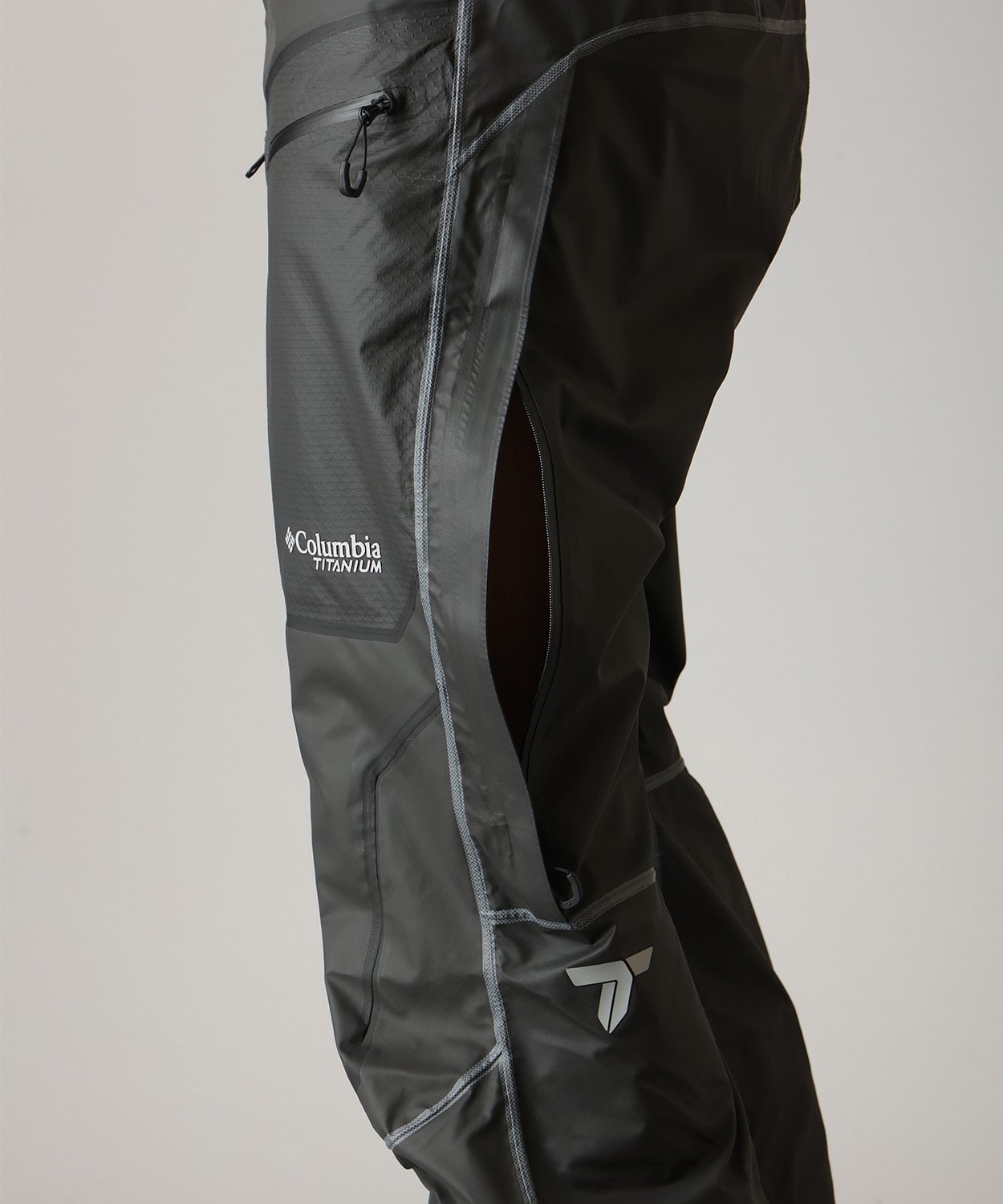 011Black