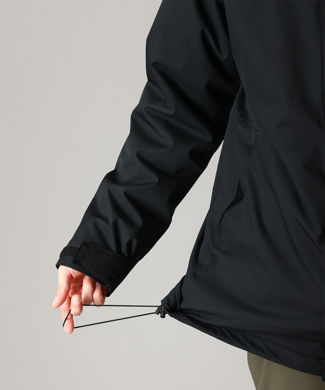010Black