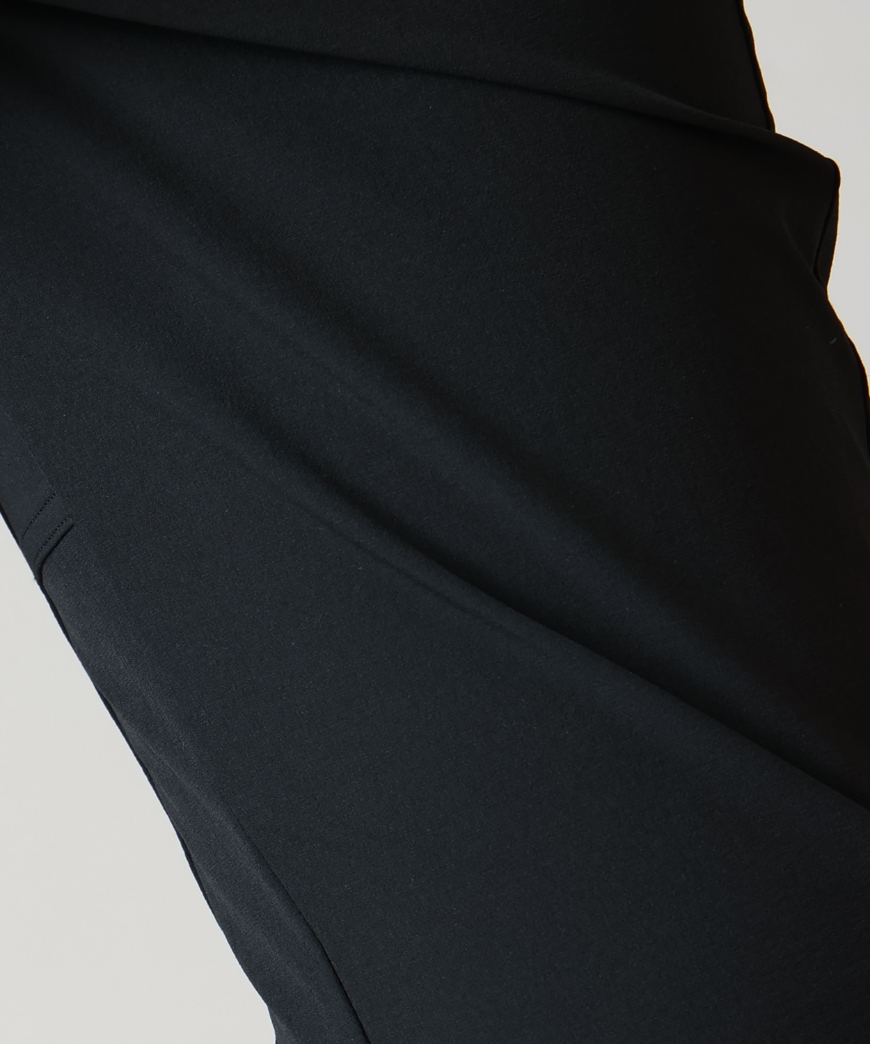 010Black