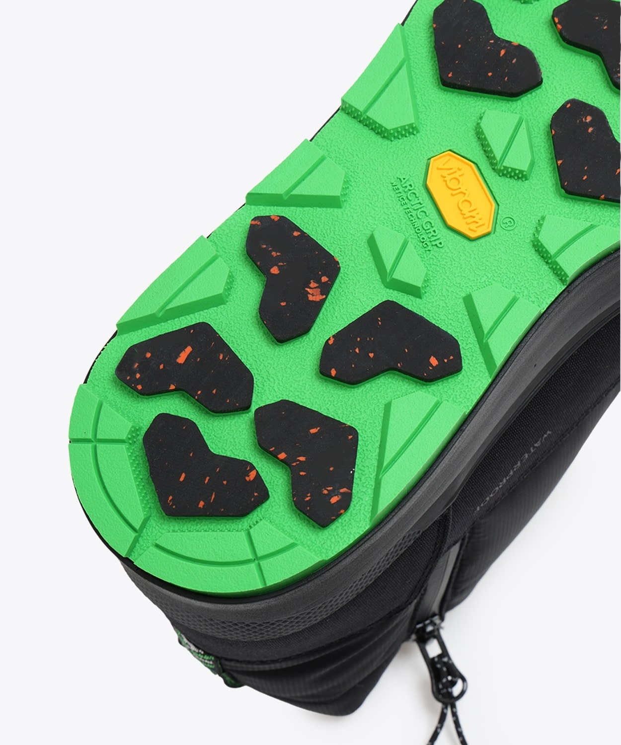 サップランド フォー チャッカ ウォータープルーフ オムニヒート
