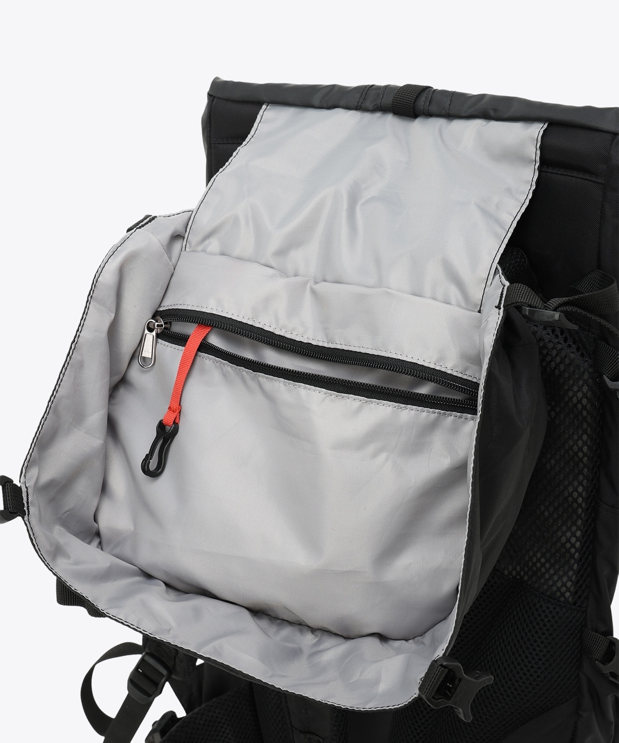 ワイルドウッドハイツ33L + 5Lバックパック(M Collegiate Navy