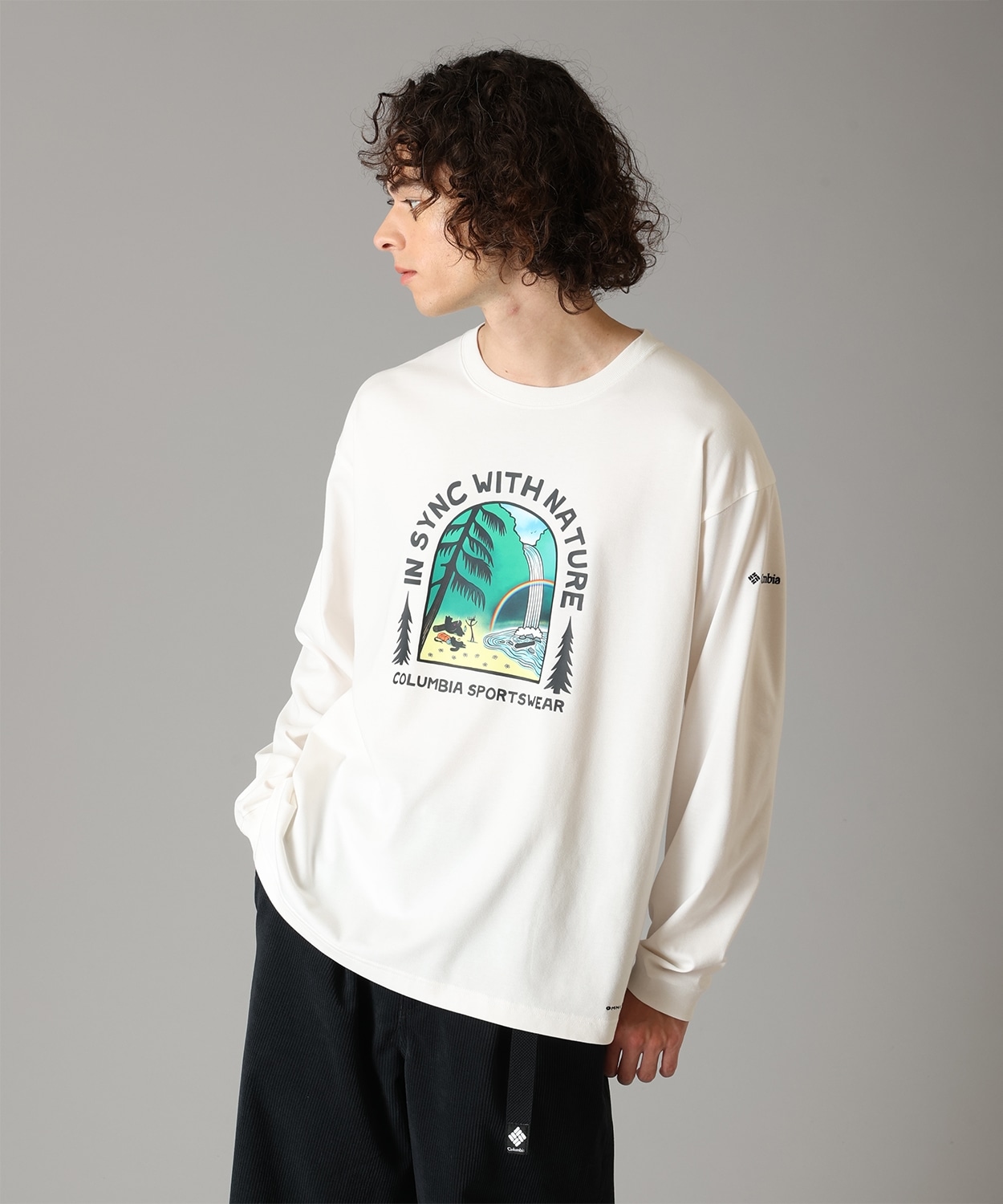 レイクトゥアベニューグラフィックロングスリーブTシャツ(S Sea Salt