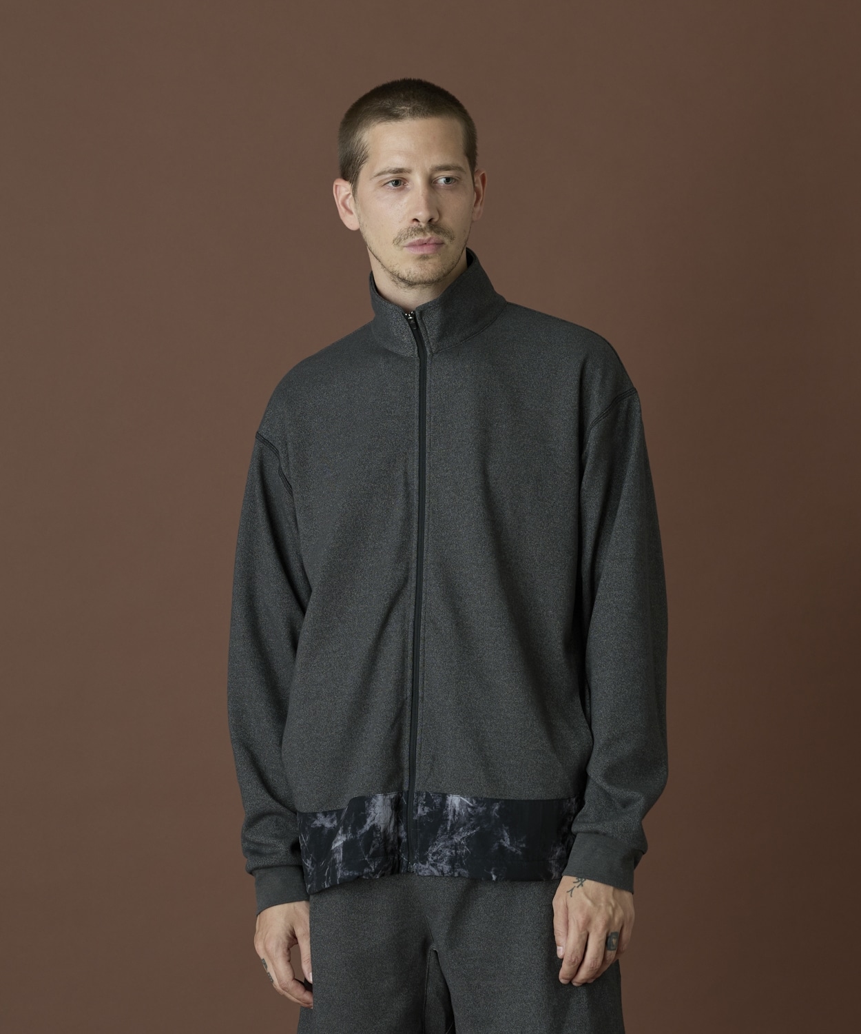 089Dark Grey Heather