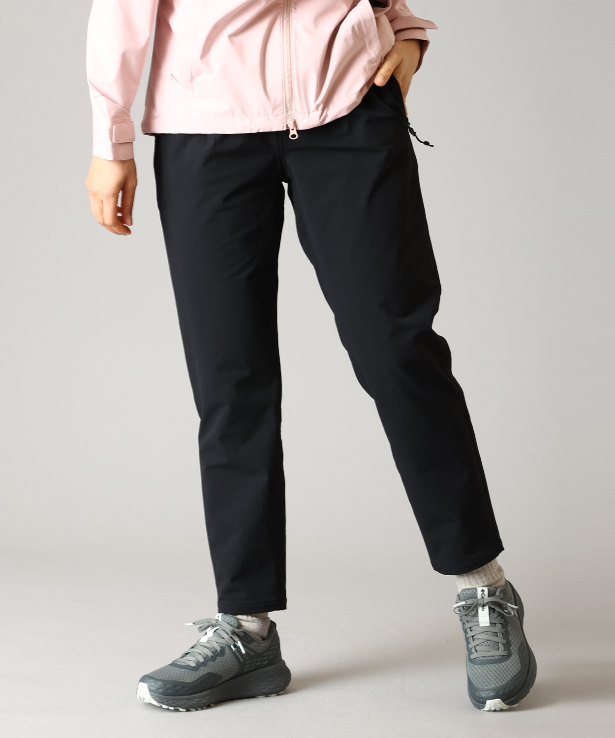 010Black
