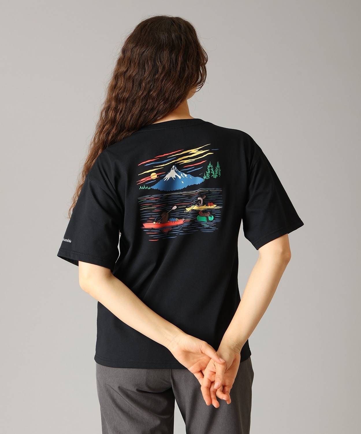 ウィメンズレイクトゥーアベニューショートスリーブTシャツ(S Red