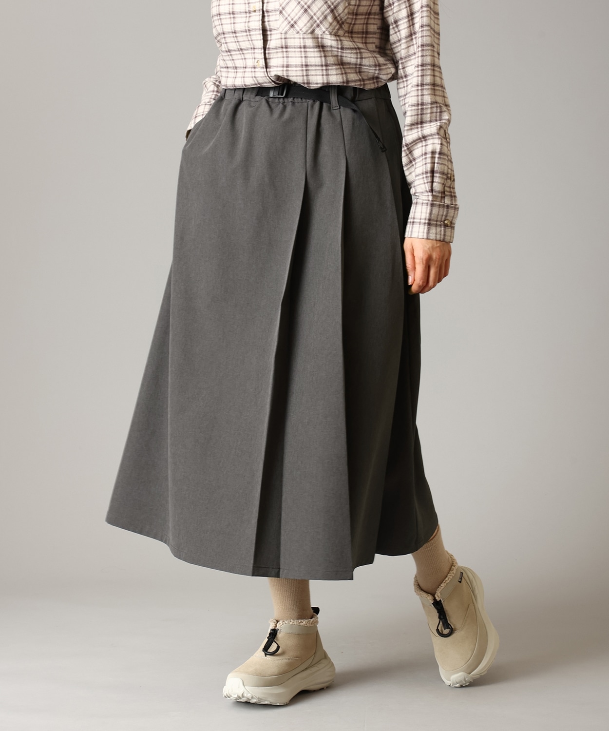 053Graphite Heather