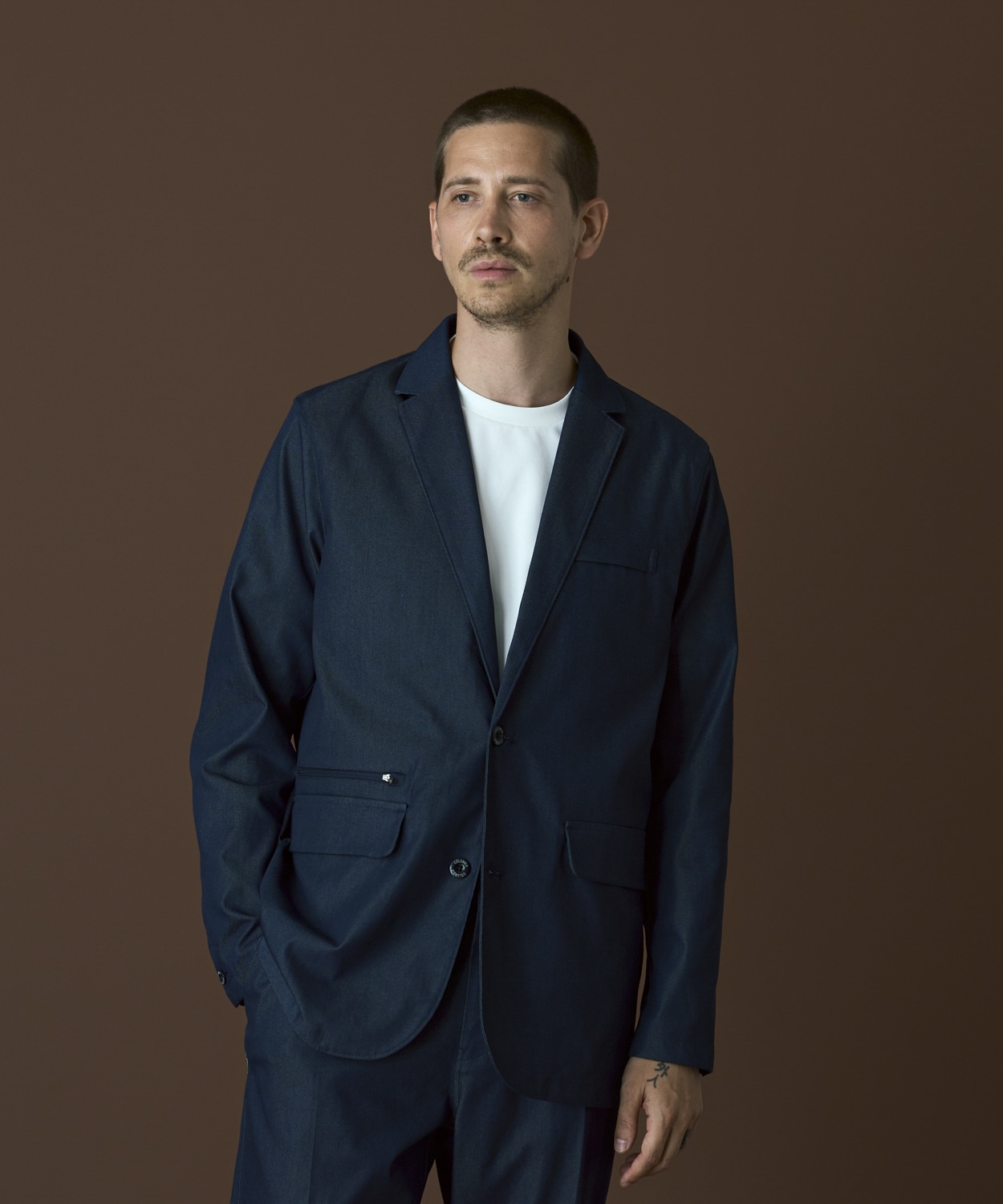 464Collegiate Navy Denim