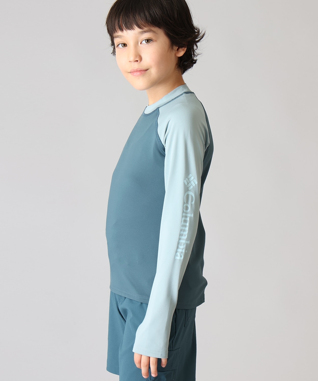 モデル　身長：135.5cm　着用サイズ：S