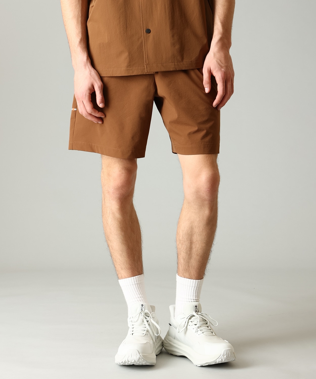 モデル　身長：186cm　着用サイズ：L