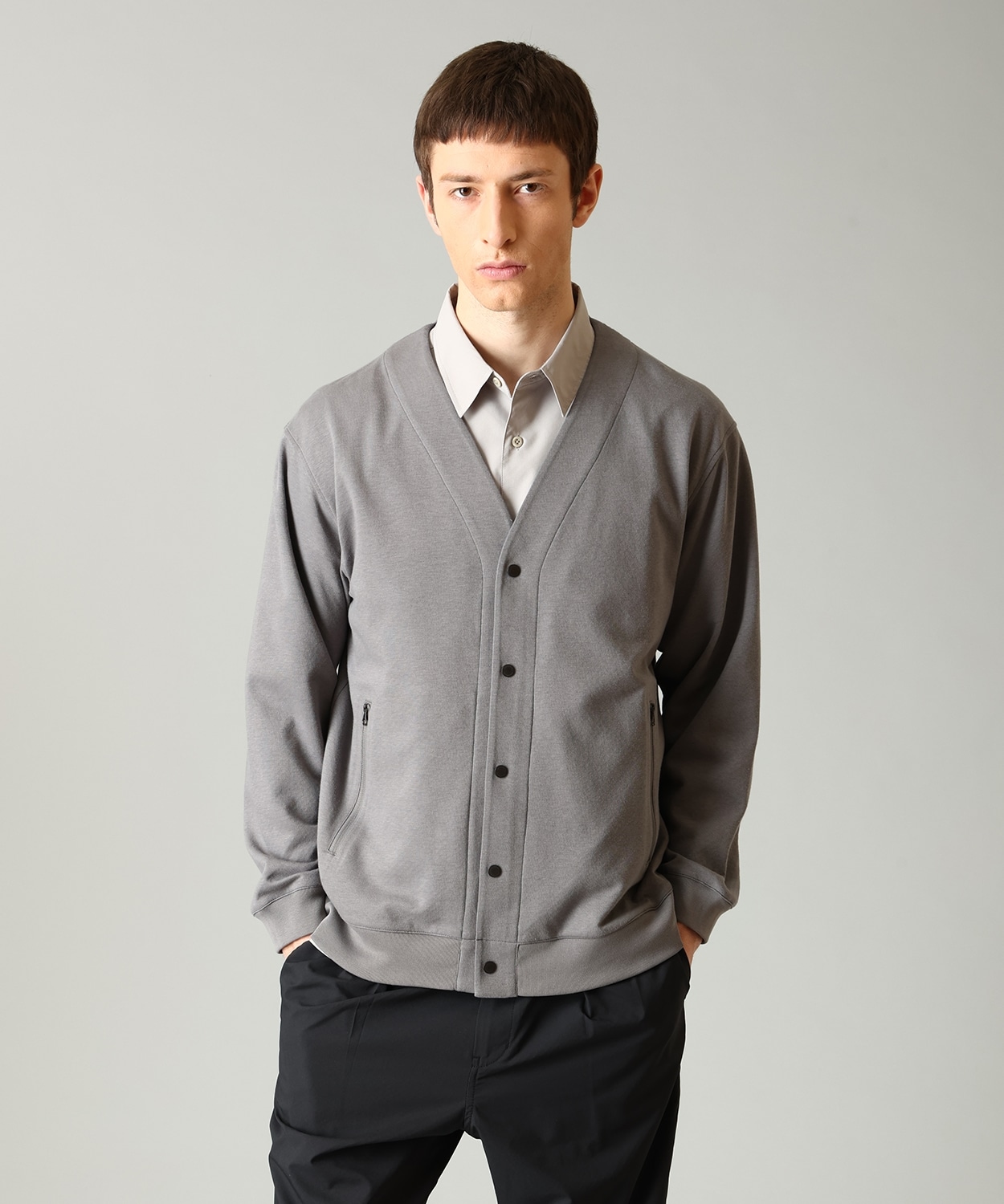 モデル　身長：186cm　着用サイズ：L