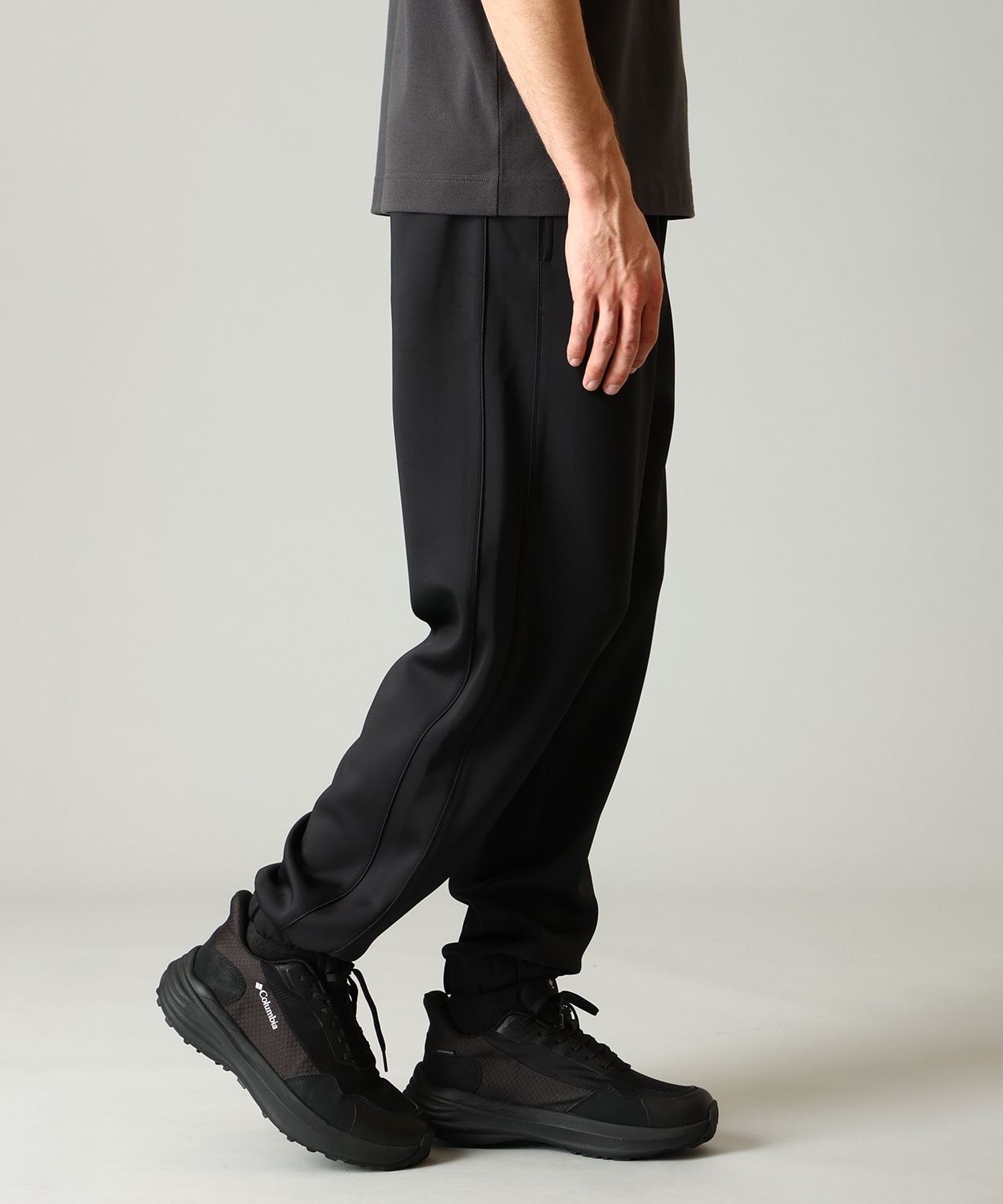 モデル　身長：186cm　着用サイズ：L