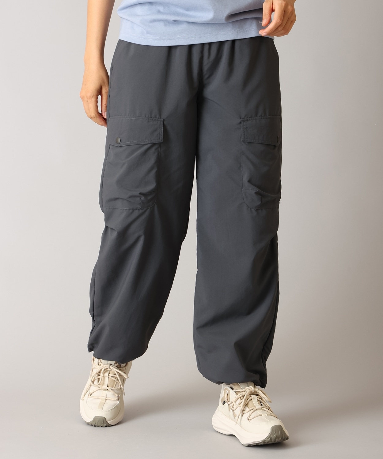 モデル　身長：165cm　着用サイズ：M