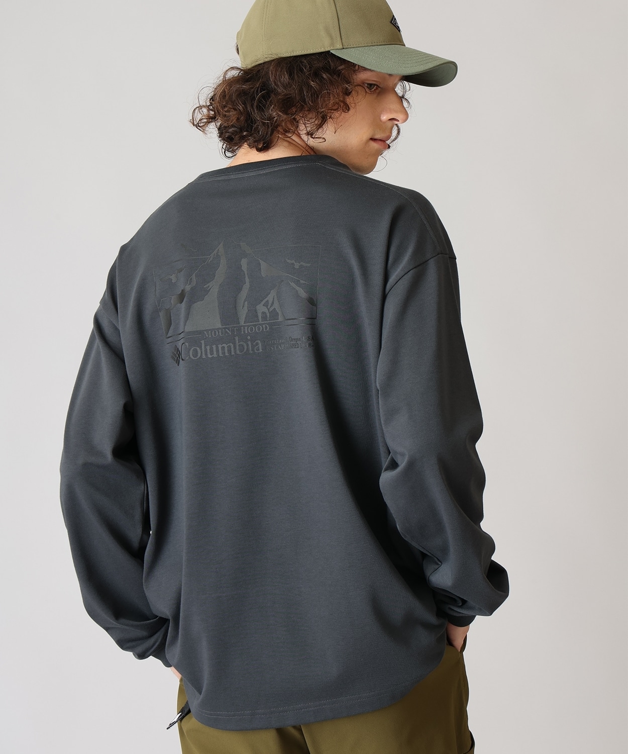 モデル　身長：165cm　着用サイズ：XS