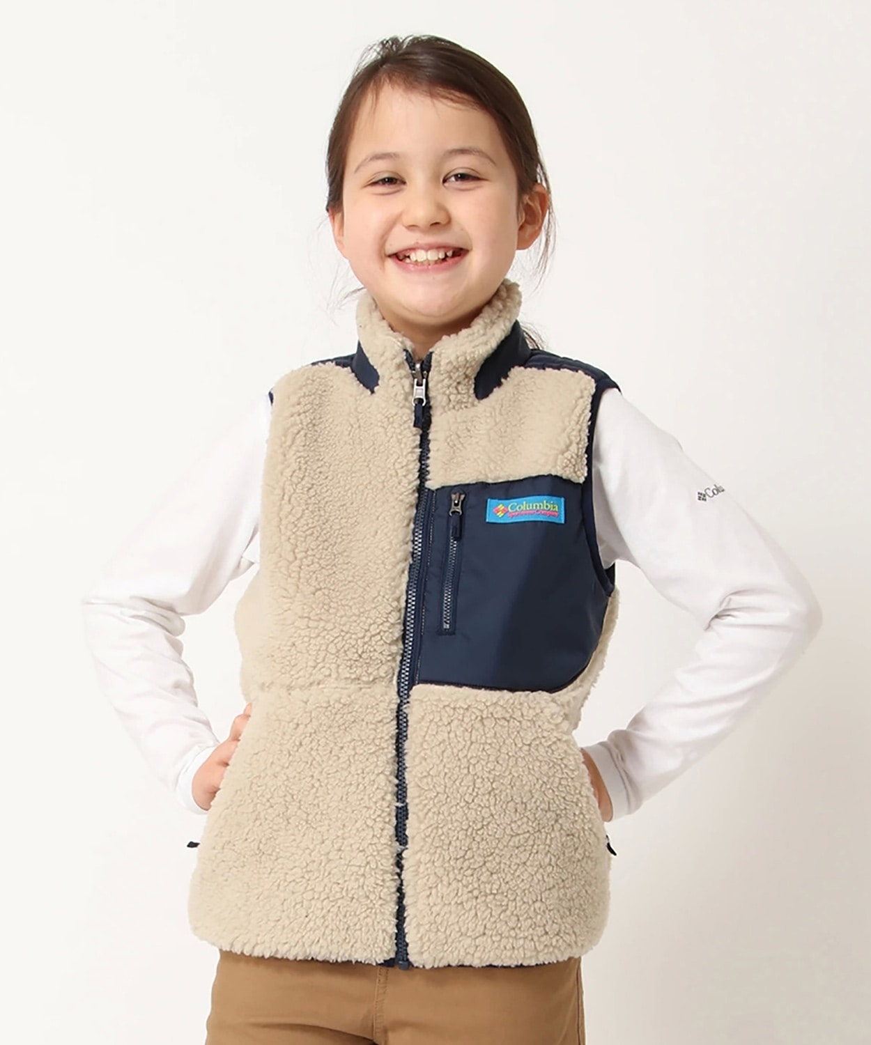 コロンビア公式サイトアーチャーリッジリバーシブルベスト Xxs Ancient Fossil Collegiate Navy アウトレット商品以外用 アウトドア用品のコロンビアスポーツウェア公式通販サイト