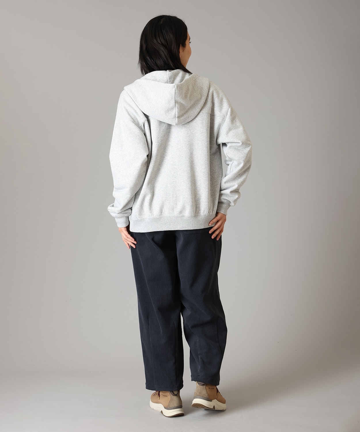 039Columbia Grey Heather