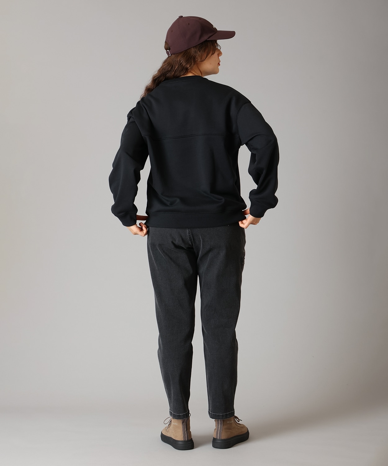 010Black