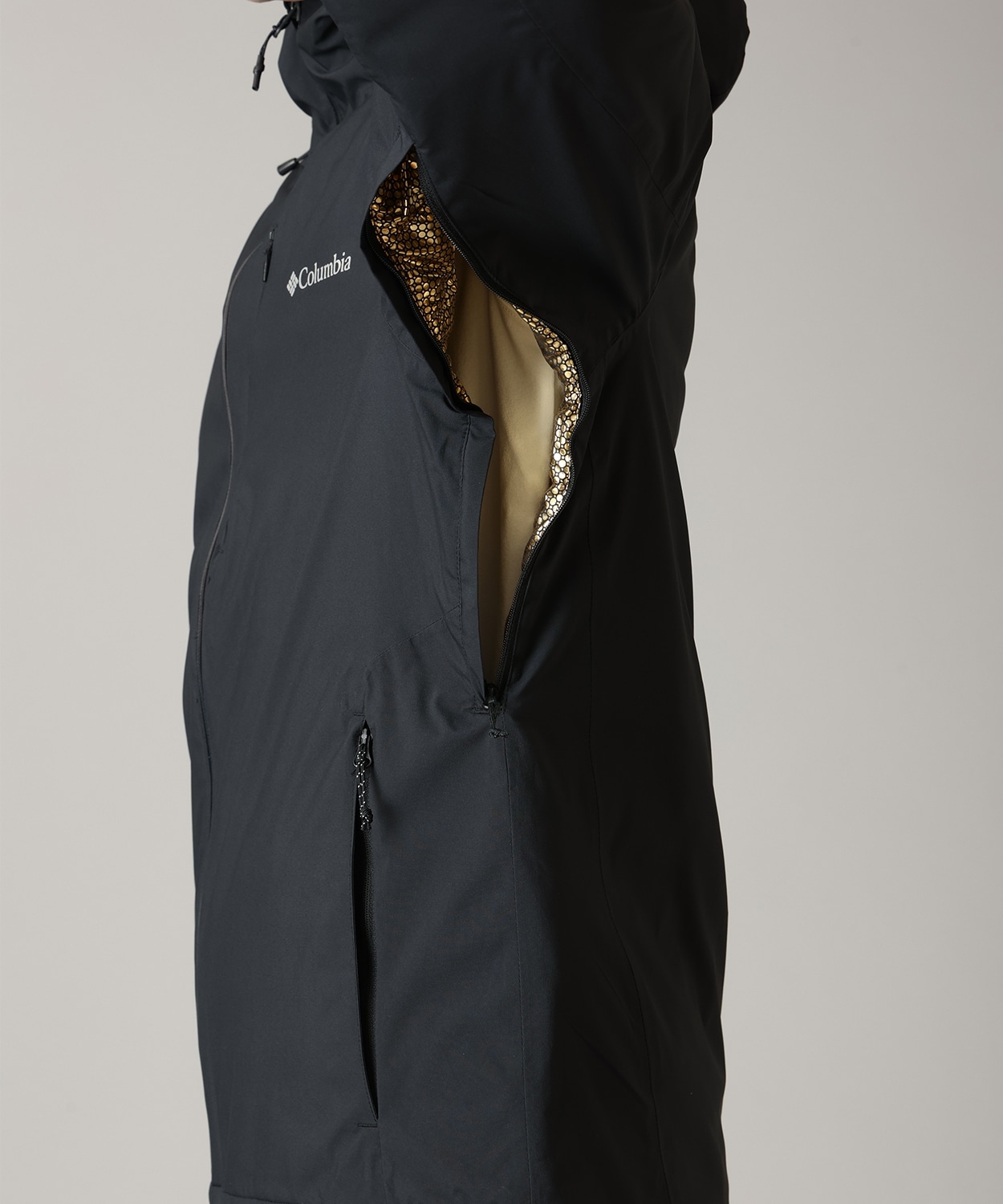 010Black