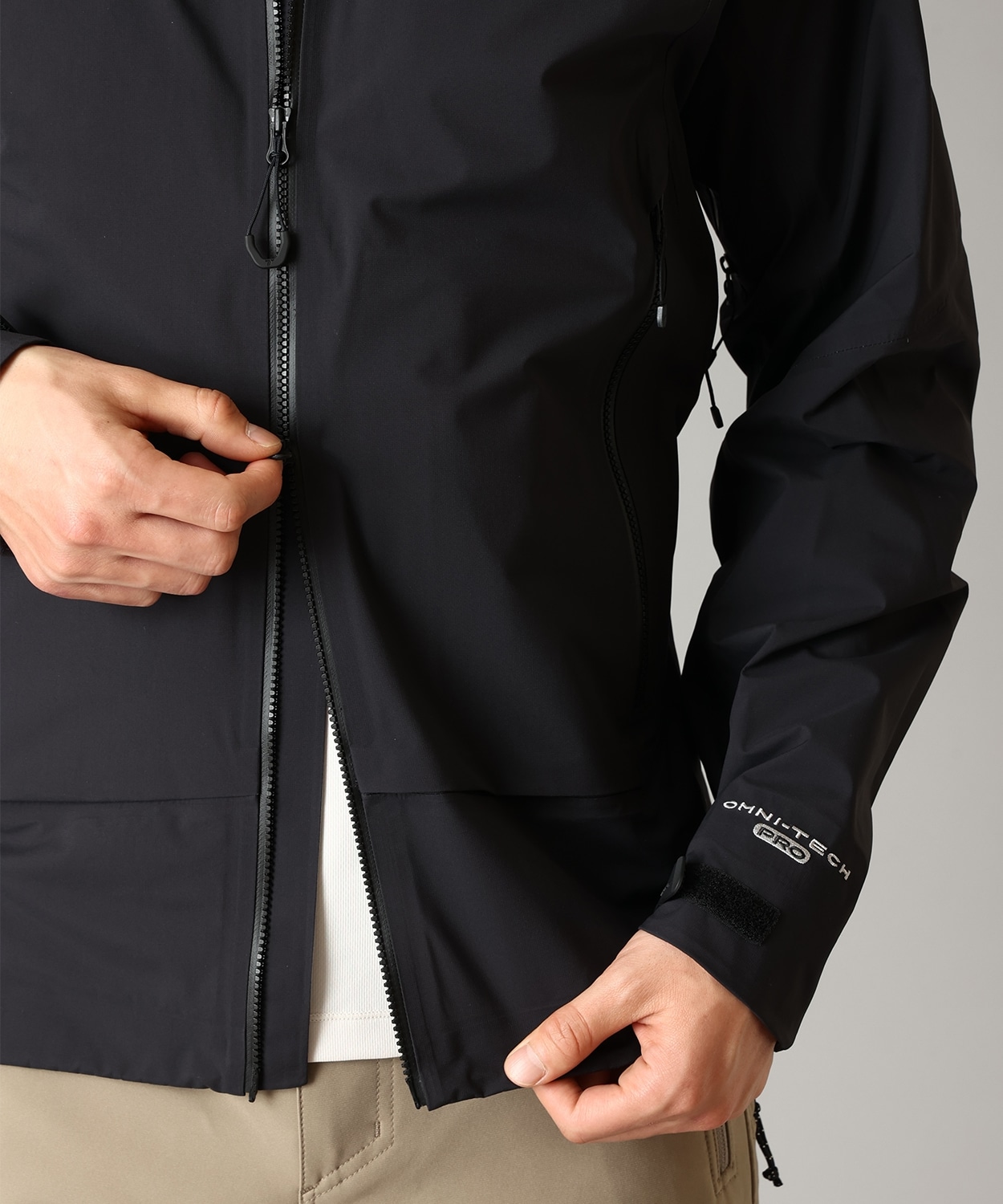 010Black