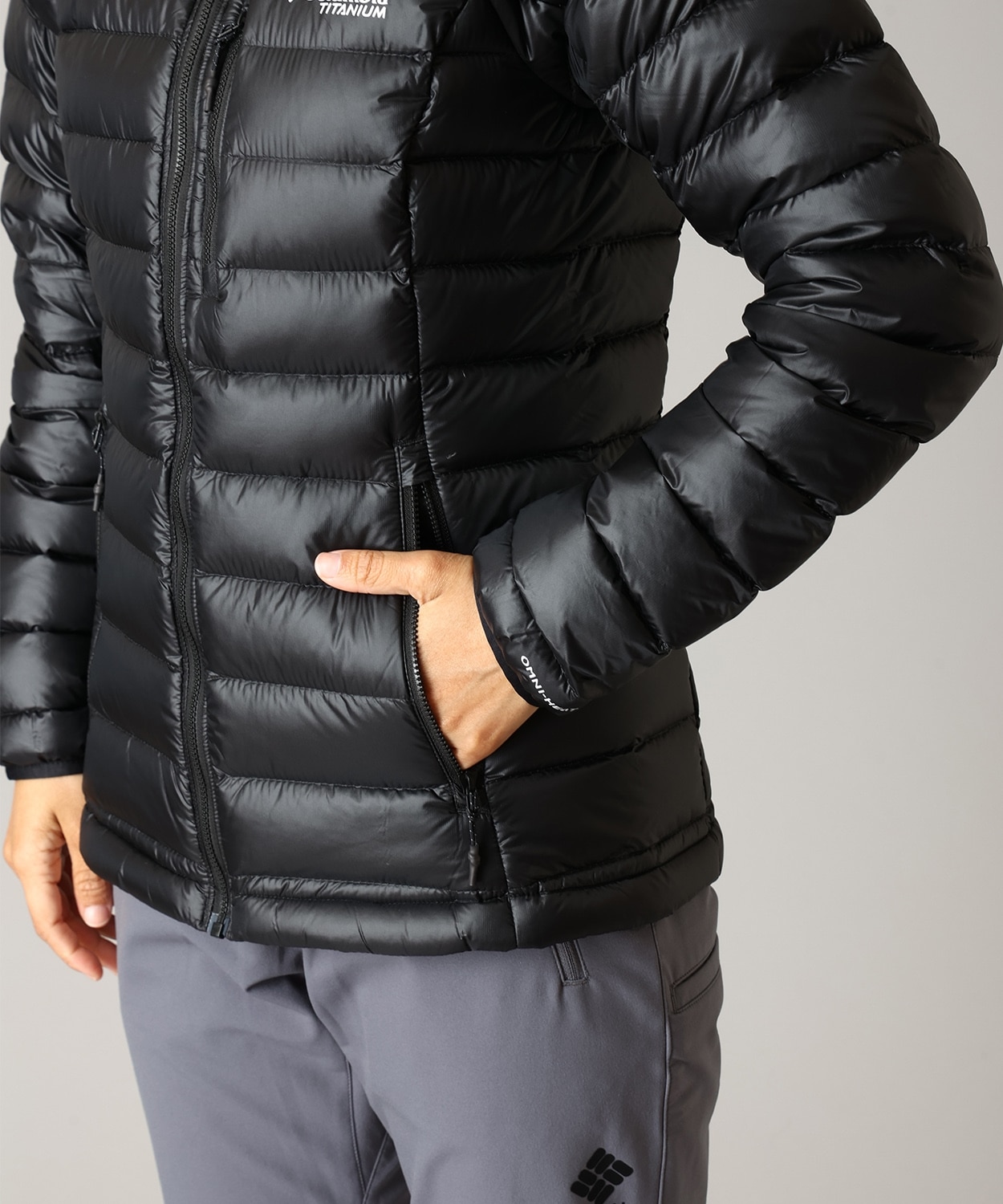 010Black