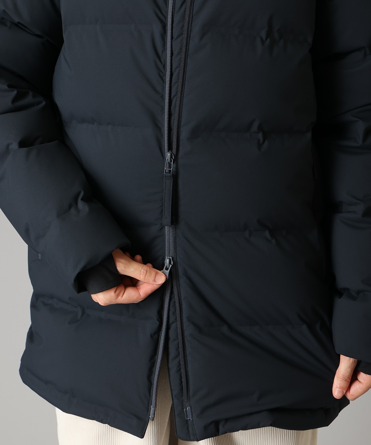 010Black