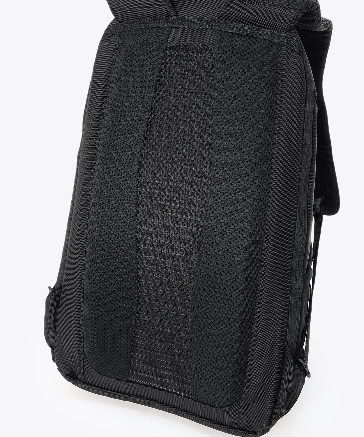 010Black