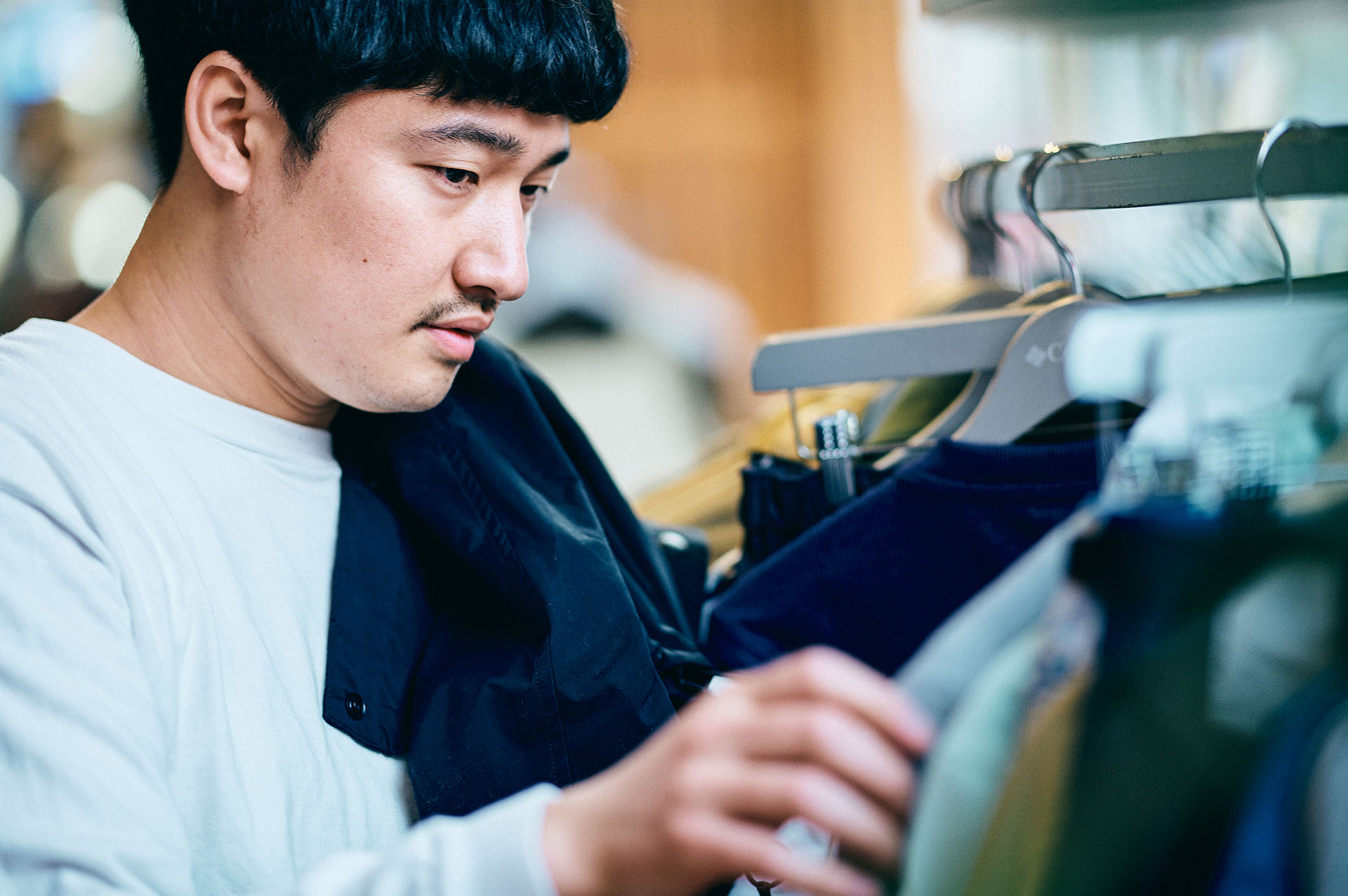 人気スタイリスト・庄将司さんが新作アイテムで組む！都会的なコロンビアコーデ