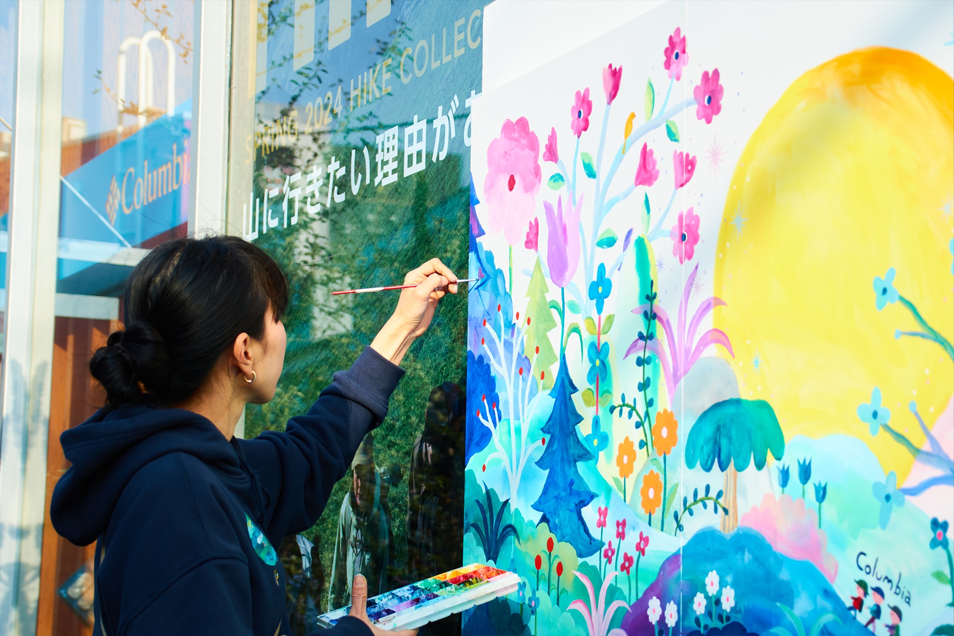 予想外が好き！━━アーティスト・河野ルルさんによるライブペインティングイベントを開催