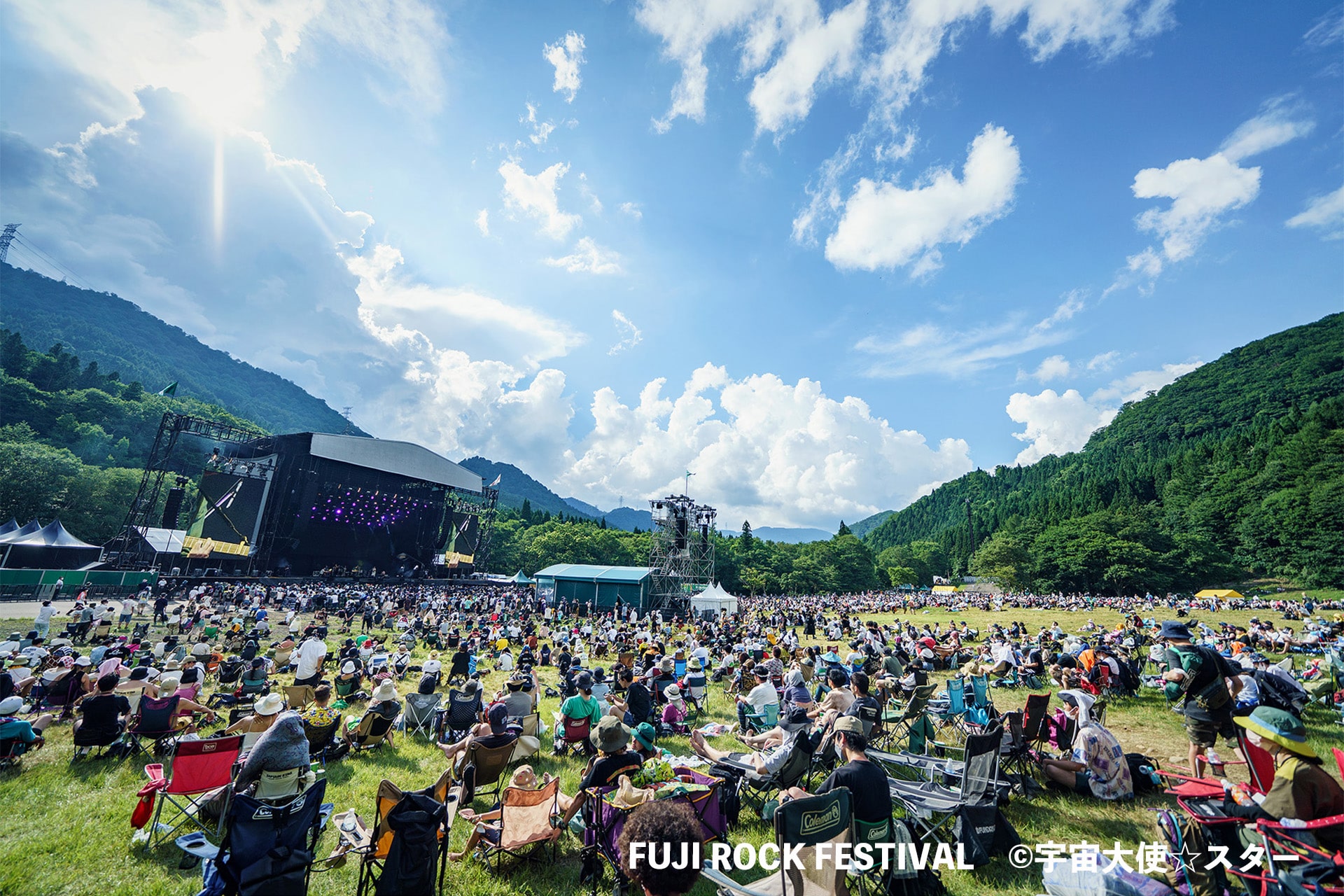 今年はどこ行く？日本全国のフェス＆おすすめアイテム・コーデ特集！