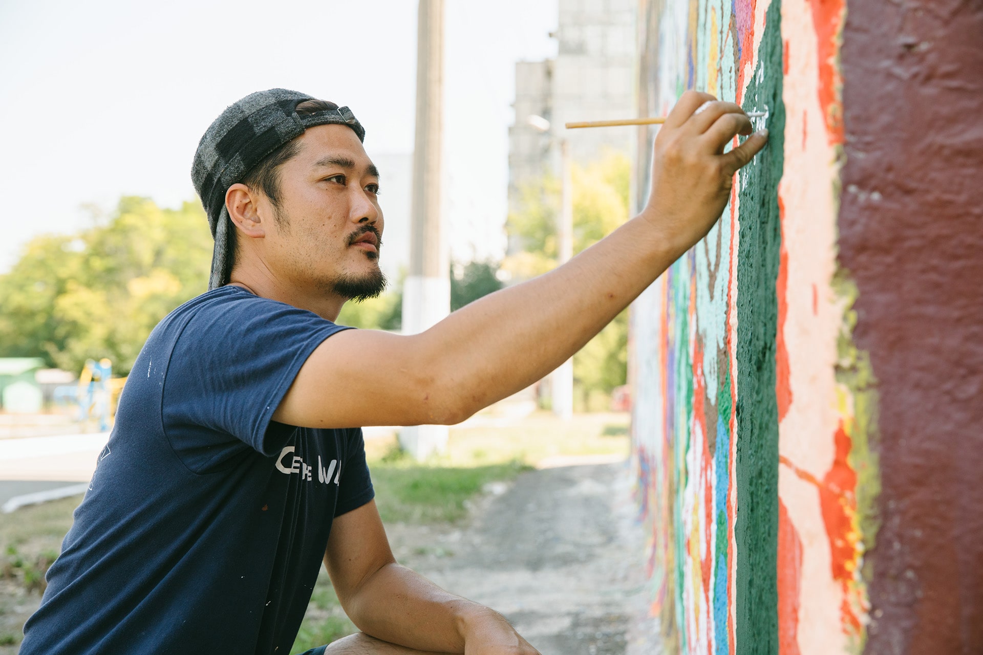 「絵で壁を越える」ペインティングアーティスト ミヤザキケンスケ